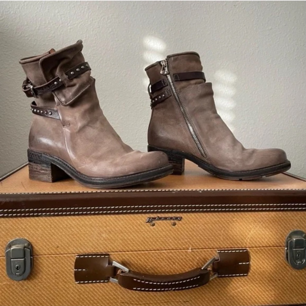 A.S. 98 Brown Leather Ankle Boots Studded Straps & Chunky Heel Size EU 40